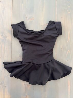 Eurotard Girls' Short Sleeve Black Dance Leotard Size XS
